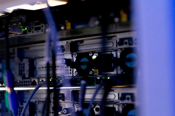 Installez une baie de brassage étanche pour garantir la sécurité de votre équipement